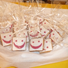 Dolci creati appositamente con il logo dell'Associazione.