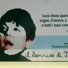 La targa donata dall'Associazione