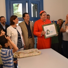 Il Cardinale ringrazia l'Associazione del dono ricevuto